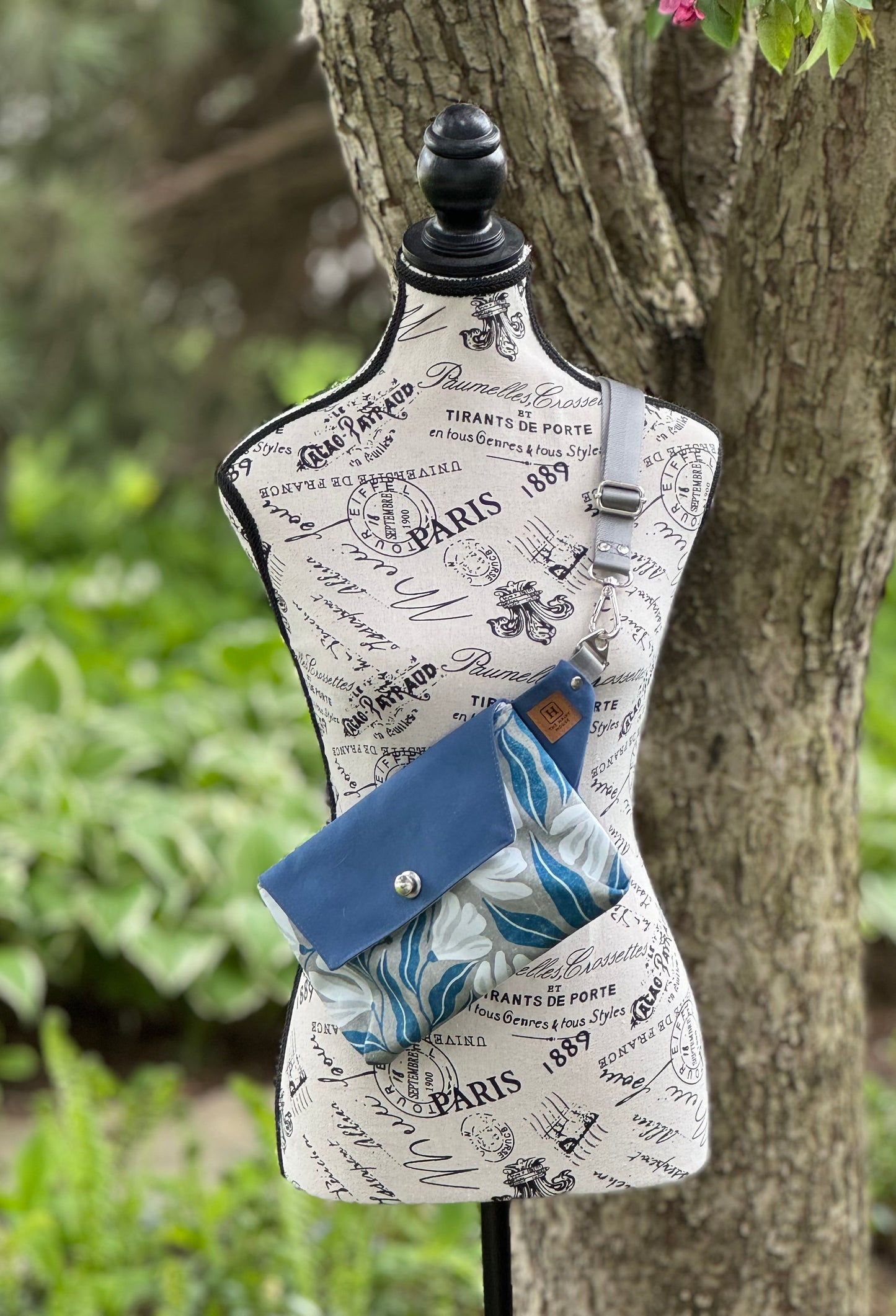 Haralson Belt Bag / Crossbody - Canvas + Cotton