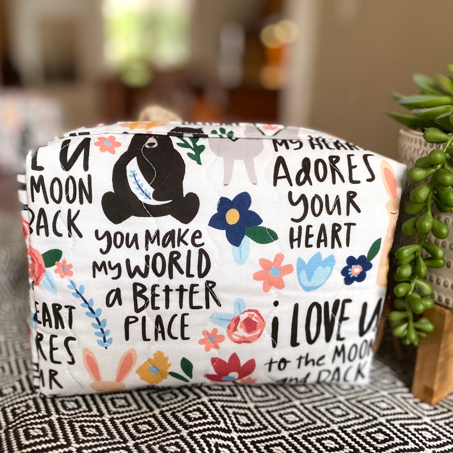 Zipper Pouch - Holland Boxy Bag- I LUV U