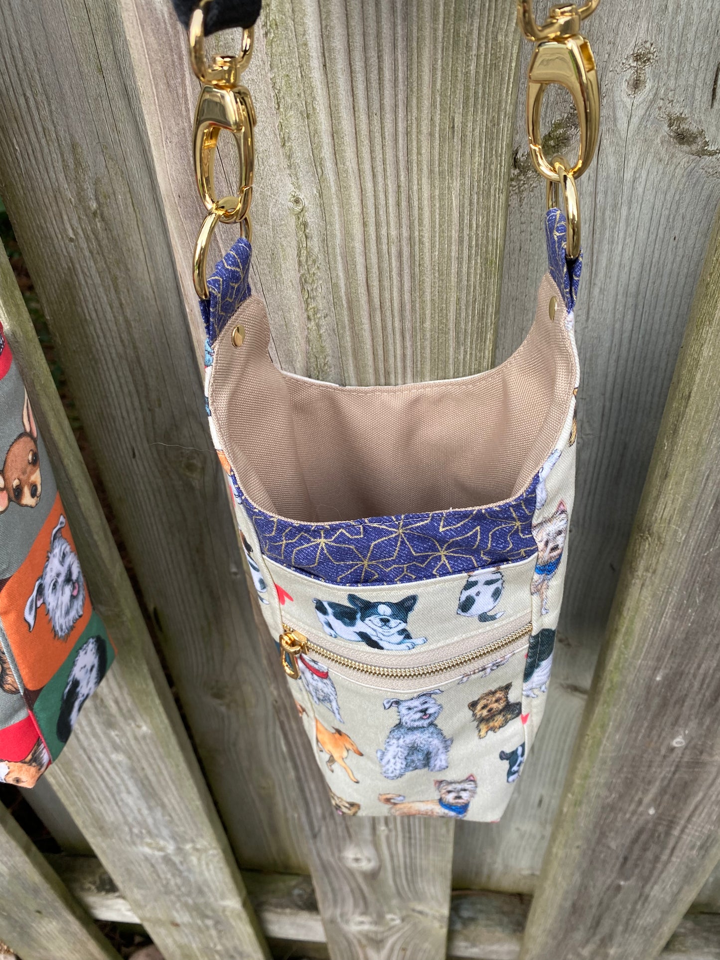 H2O 2 GO Sling Bag with Straight Zipper Pocket - Water Bottle Carrier