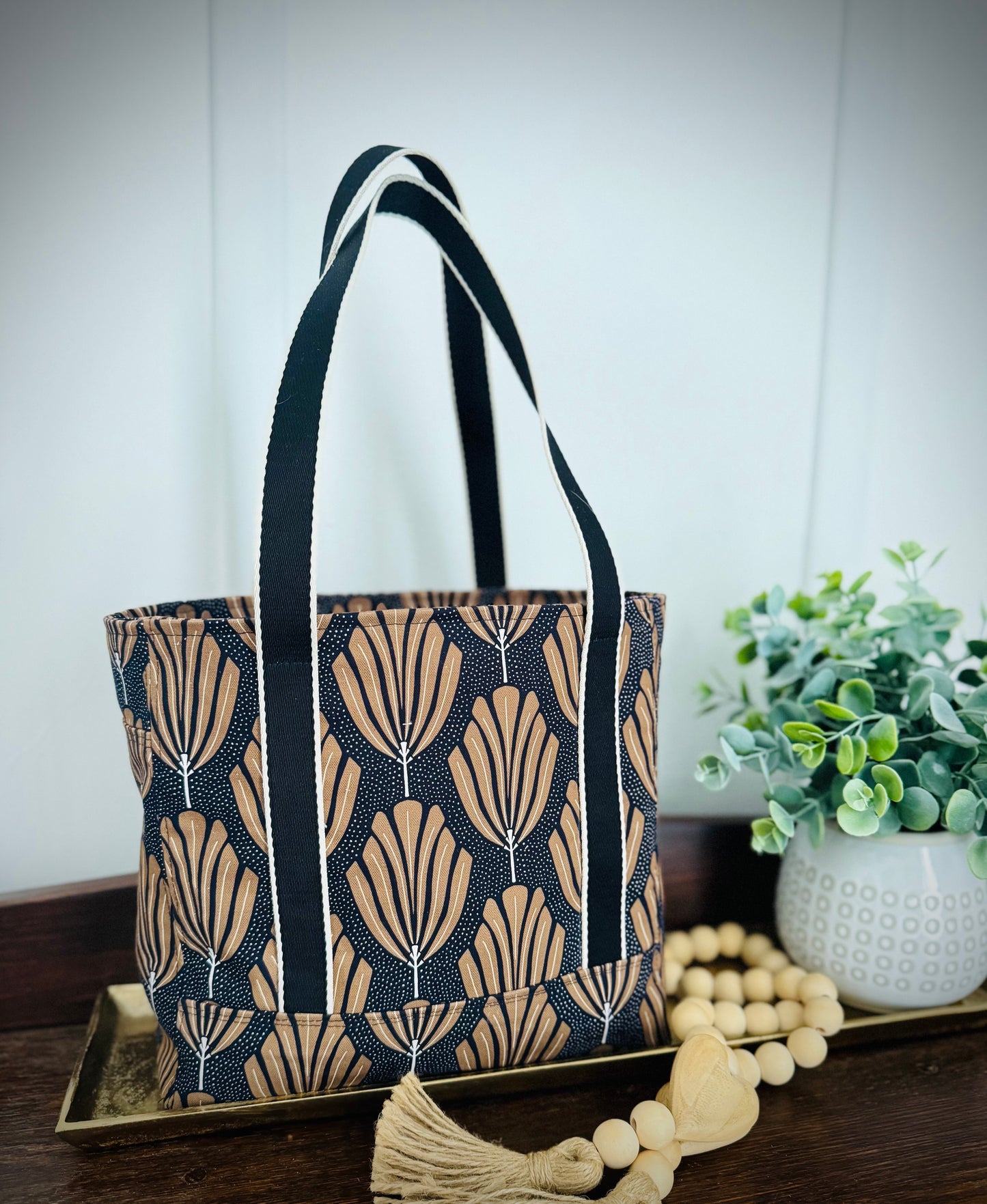 Medium Size Tote - Maxwell Grass Roots Canvas (organic) + Dayflex lining
